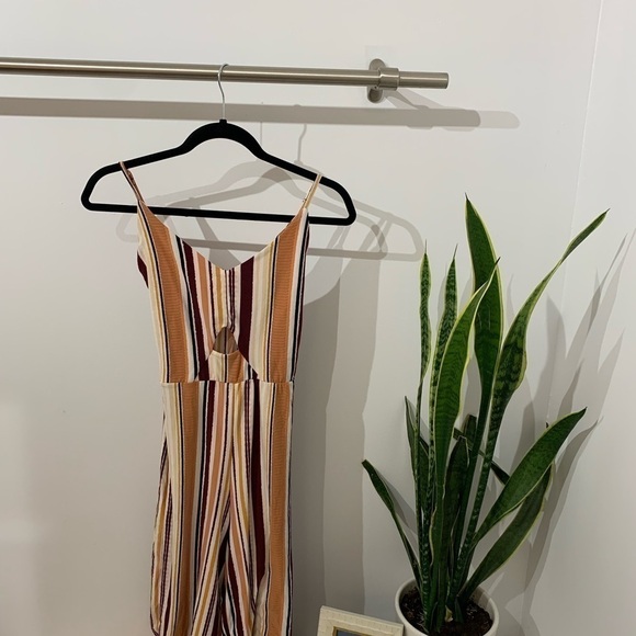 STREETWEAR society -  romper size medium NWT jumpsuit - Picture 3 of 5